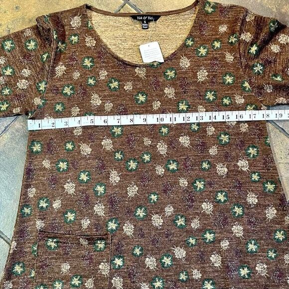 NWT Yak & Yeti Floral Front Pocket 3/4 Sleeve Tunic Small - Picture 7 of 11